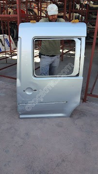 Volkswagen Caddy Sol Sürgülü Kapı