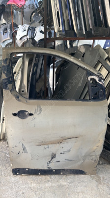 Opel vivaro sağ ön kapı