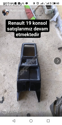 Renault 19 konsol