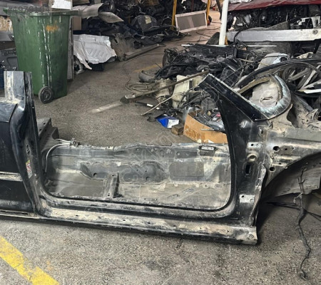 AUDİ A3 TEK KAPI SAĞ MARŞPİYEL