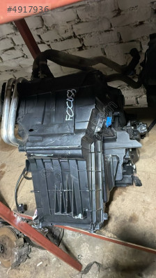 FORD FOCUS 3 KALORİFER KUTUSU