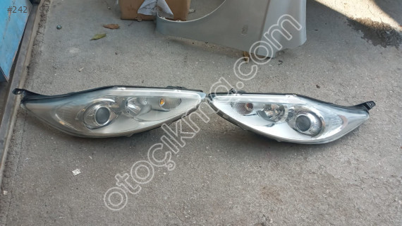 ford fiesta takım far