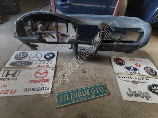 FORD ESCORT ÖN GÖĞÜS