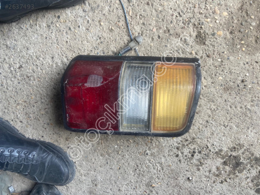 Mitsubishi L300 sol arka stop