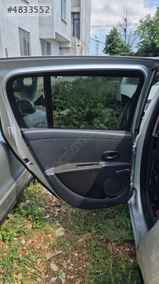 Clio 3 Hatchback sol arka kapı döşemesi orijinal