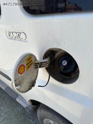 Fiat Doblo depo kapağı