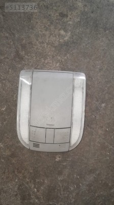 Toyota auris tavan lambası