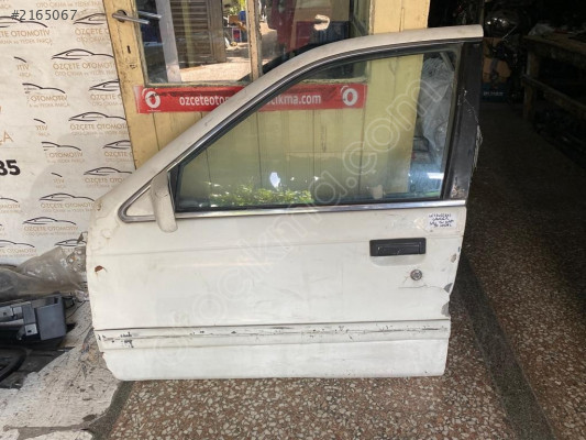 MİTSUBİSHİ LANCER SOL ÖN KAPI 1990 MODEL ORJİNAL ÇIKMA DOLU