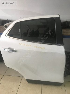OPEL MOKKA X  SAĞ ARKA KAPI