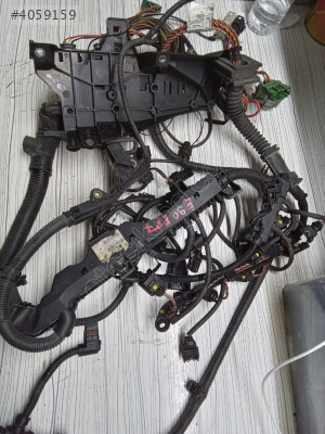 BMW E90 E87 Motor Tesisatı 12517802194