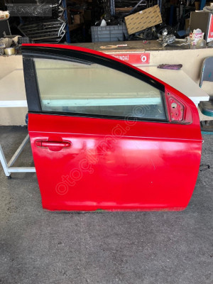 HYUNDAİ İ20 2009-2014 SAĞ ÖN KAPI DOLU