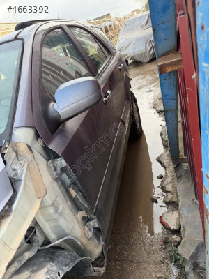 Kia seronta sol arka  kapı