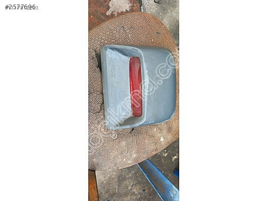 mazda familia 3. fren lambası