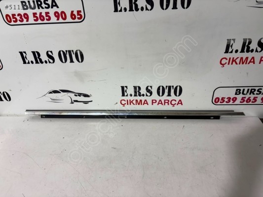 AUDİ A4 SAĞ ÖN KAPI NİKELAJI 8E0853284B