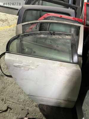 HONDA CİVİC YM SAĞ ARKA KAPI MERT OTO