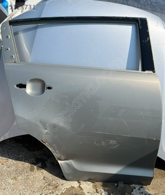 KİA SPORTAGE SAĞ ARKA KAPI