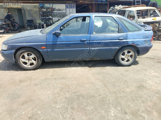 Ford escort orijinal arka dingil