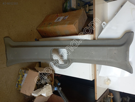 Renault kango tavan rafı.03-08..82000110782