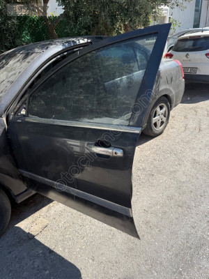 Chery alia sol ön kapı