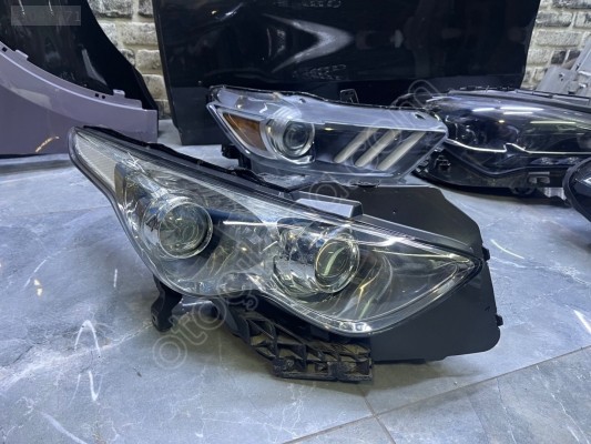 İnfiniti fx sağ ön far