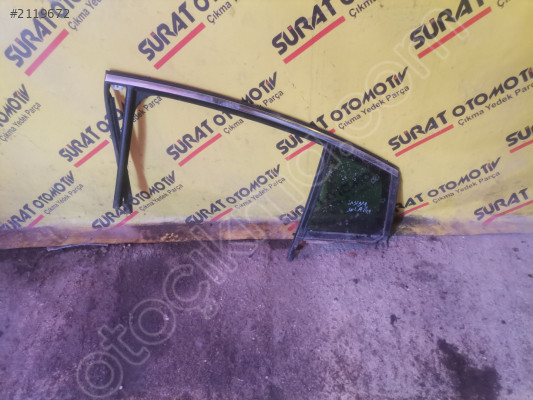 OPEL İNSİGNAİ SOL ARKA KAPI CAM KELEBEĞI