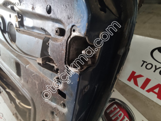MERCEDES 500 SEC SAĞ ÖN KAPI KİLİDİ
