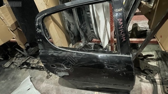 PEUGEOT 207 sağ arka kapı orijinal çıkma