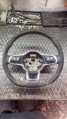 Wolksvogen Scirocco direksiyon