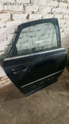 AUDİ A8 SAĞ ARKA KAPI ORJİNAL ÇIKMA