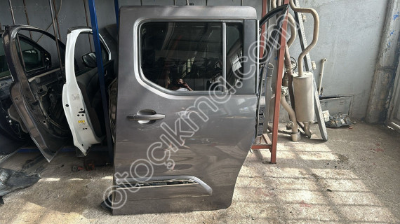 DOBLO 5 COMBO E PROACE CİTY  SOL ARKA KAPI SOL SÜRGÜLÜ KAPI