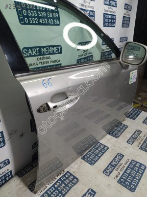 ÇIKMA LEXUS IS 220 SAĞ ÖN KAPI