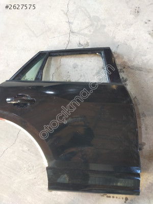 AUDİ Q2 SAĞ ARKA KAPI 81A833052A