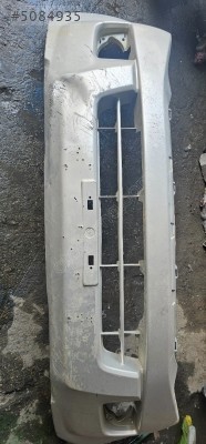 Isuzu dimaks ön tampon
