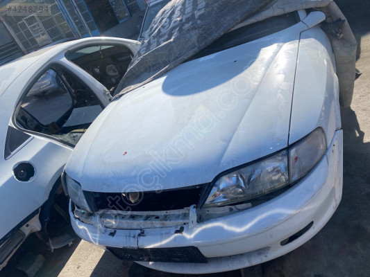 Opel vectra b ön kaput çıkma