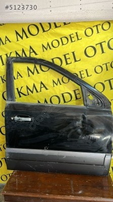 KİA SORENTO SAĞ ÖN KAPI