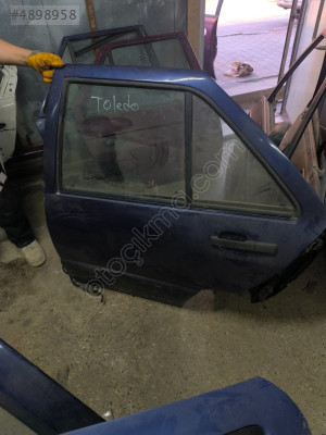 Seat toledo sol arka kapı