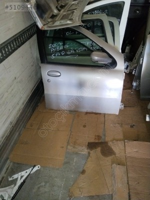 Fiat Albea 2007 model sağ ön kapı dolu