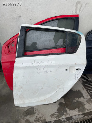 HYUNDAİ İ20 SOL ARKA KAPI ÇIKMA ORJİNAL