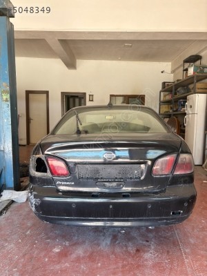 Nissan primera 2000 model komple arka