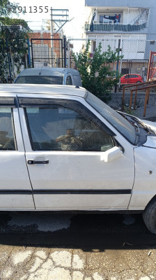 UNO sağ ön kapı