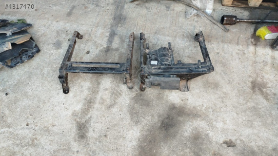 Audi Q7 koltuk alt Demir