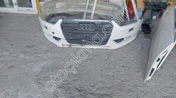 AUDİ A4 ÖN TAMPON ÇIKMA