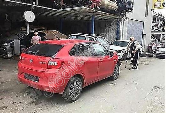 Suzuki Baleno Çıkma Yedek Parça Kapı Tavan