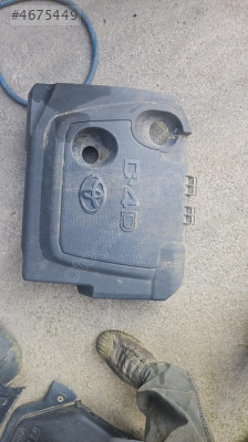 Toyota Corolla d4d motor üst kapağı dizel