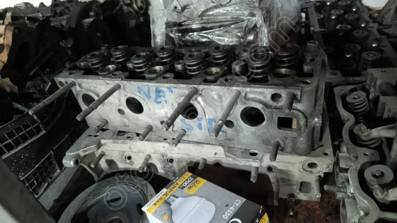 Daewoo. Nexia silindir kapağı