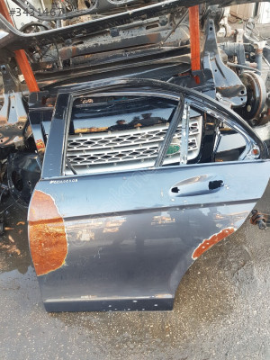 Mercedes w212 sol arka kapı