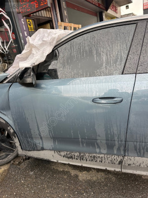 Peugeot 3008 sol kapı ön
