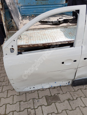 2019 2023 Renault express sol ön kapı sol arka kapı