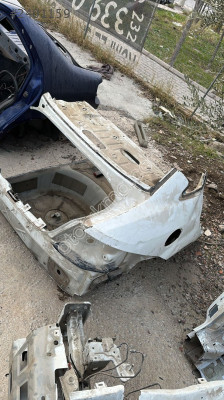 LİNEA SAĞ ARKA ÇAMURLUK