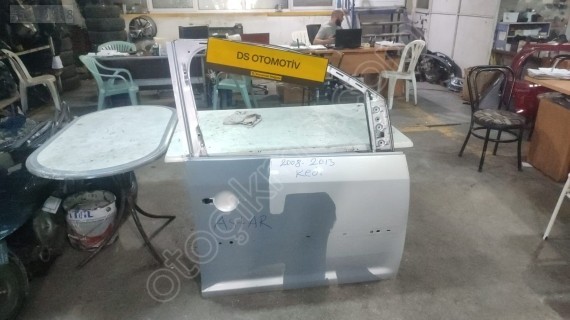 2008-2015 VOLKSWAGEN CADDY SAĞ ÖN KAPI